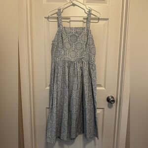 Kate Quinn NWT Size Large Women’s Alice in Wonderland Tie back dress